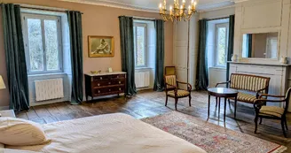 Le manoir de la Borie sur la commune de La Porcherie en Haute-Vienne - chambre 8 de 45 m² avec salon et kitchenette privée_39 Le manoir de la Borie sur la commune de La Porcherie en Haute-Vienne - chambre 8 de 45 m² avec salon et kitchenette privée_39