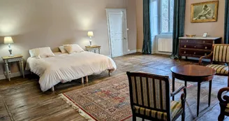 Le manoir de la Borie sur la commune de La Porcherie en Haute-Vienne - chambre 8 de 45 m² avec salon et kitchenette privée_40 Le manoir de la Borie sur la commune de La Porcherie en Haute-Vienne - chambre 8 de 45 m² avec salon et kitchenette privée_40
