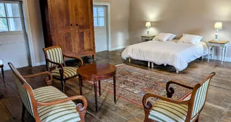 Le manoir de la Borie sur la commune de La Porcherie en Haute-Vienne - chambre 8 de 45 m² avec salon et kitchenette privée_41 Le manoir de la Borie sur la commune de La Porcherie en Haute-Vienne - chambre 8 de 45 m² avec salon et kitchenette privée_41