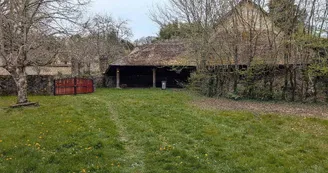 La Maison des Bois gîte du Domaine de Montintin à Chateau Chervix - jardin entièrement clos _22 La Maison des Bois gîte du Domaine de Montintin à Chateau Chervix - jardin entièrement clos _22