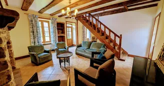 La Maison des Bois gîte du Domaine de Montintin à Chateau Chervix - salon_6 La Maison des Bois gîte du Domaine de Montintin à Chateau Chervix - salon_6