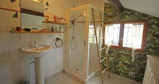 Gîte des Pierres du Mas à La Porcherie en Haute-Vienne (Nouvelle Aquitaine)  - salle d'eau_25