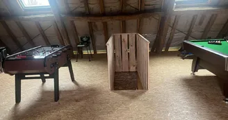 Le Paradis de Caux à Magnac Bourg en Haute-Vienne (Nouvelle Aquitaine) - salle de jeux_3 Le Paradis de Caux à Magnac Bourg en Haute-Vienne (Nouvelle Aquitaine) - salle de jeux_3