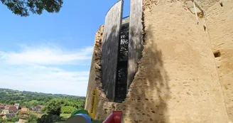 Le vieux château à Vicq sur Breuilh en Haute-Vienne (Nouvelle Aquitaine)_45