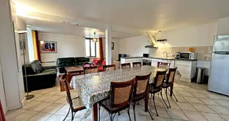 Le vieux château à Vicq sur Breuilh en Haute-Vienne (Nouvelle Aquitaine)_3