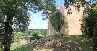 Le vieux château à Vicq sur Breuilh en Haute-Vienne (Nouvelle Aquitaine)_46