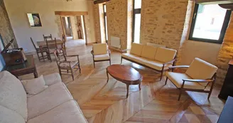 Gite la pommeraie au domaine de Montintin commune de Chateau Chervix en Haute-Vienne_9