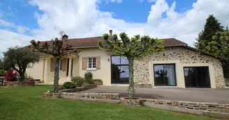 Gîte "Les Petites Rivailles" à Saint Genest sur roselle en Haute-Vienne (Limousin)_1 Gîte "Les Petites Rivailles" à Saint Genest sur roselle en Haute-Vienne (Limousin)_1