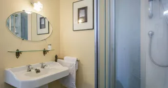 Le Petit Château à Vicq sur Breuilh en Haute-Vienne (Nouvelle Aquitaine) - Chambre Weco_43 Le Petit Château à Vicq sur Breuilh en Haute-Vienne (Nouvelle Aquitaine) - Chambre Weco_43