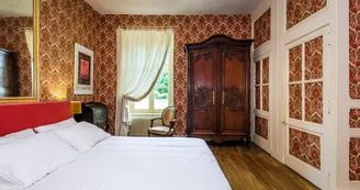 Le Petit Château à Vicq sur Breuilh en Haute-Vienne (Nouvelle Aquitaine) - Chambre Iberia_44 Le Petit Château à Vicq sur Breuilh en Haute-Vienne (Nouvelle Aquitaine) - Chambre Iberia_44