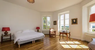 Le Petit Château à Vicq sur Breuilh en Haute-Vienne (Nouvelle Aquitaine) - Chambre Sabourdy_35 Le Petit Château à Vicq sur Breuilh en Haute-Vienne (Nouvelle Aquitaine) - Chambre Sabourdy_35