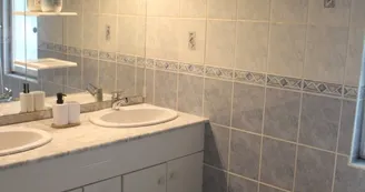 Les Lilas Les Lilas