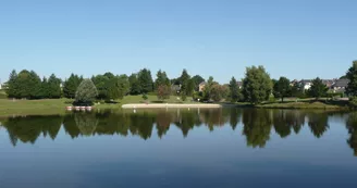 Etang de pêche 'de La Roche' Meuzac_1 Etang de pêche 'de La Roche' Meuzac_1